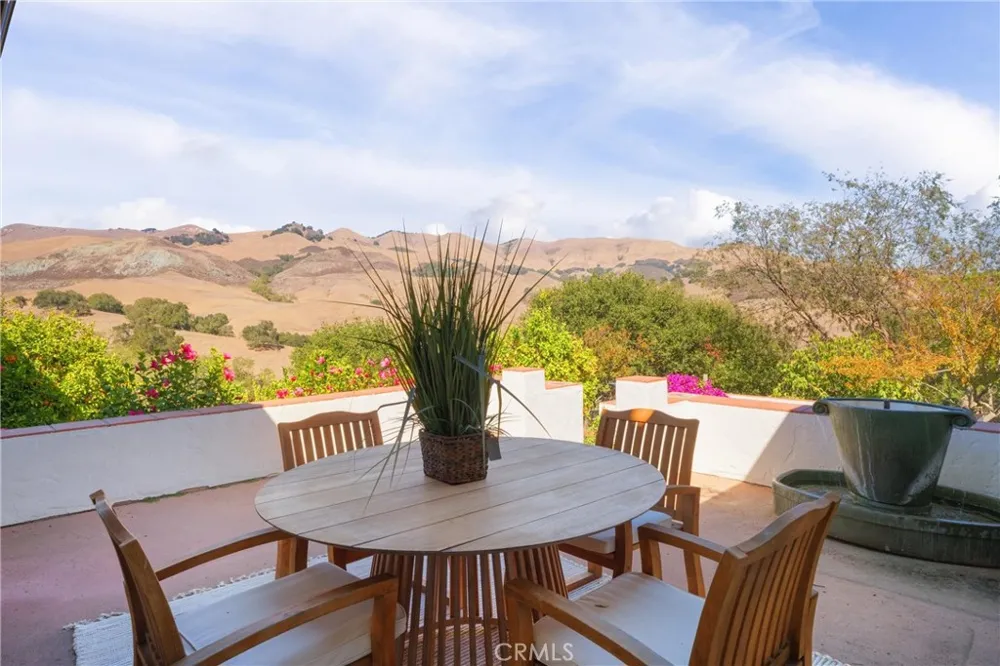 1360 Red Brome Place Arroyo Grande, CA 93420