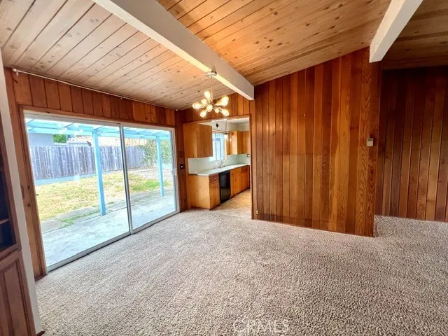 425 Wellington Cambria, CA 93428