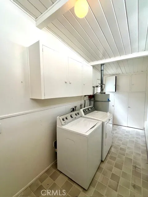 425 Wellington Cambria, CA 93428