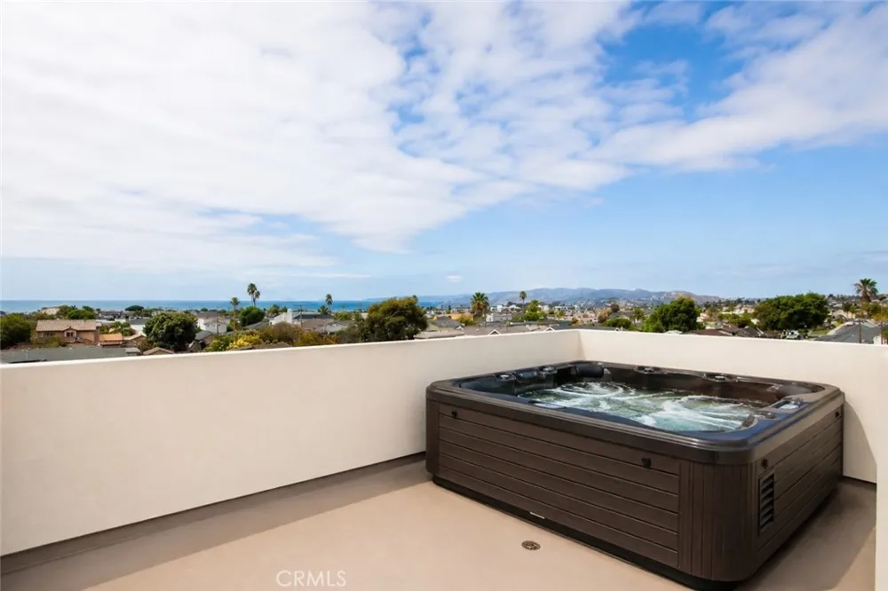 813 Trouville Avenue Grover Beach, CA 93433