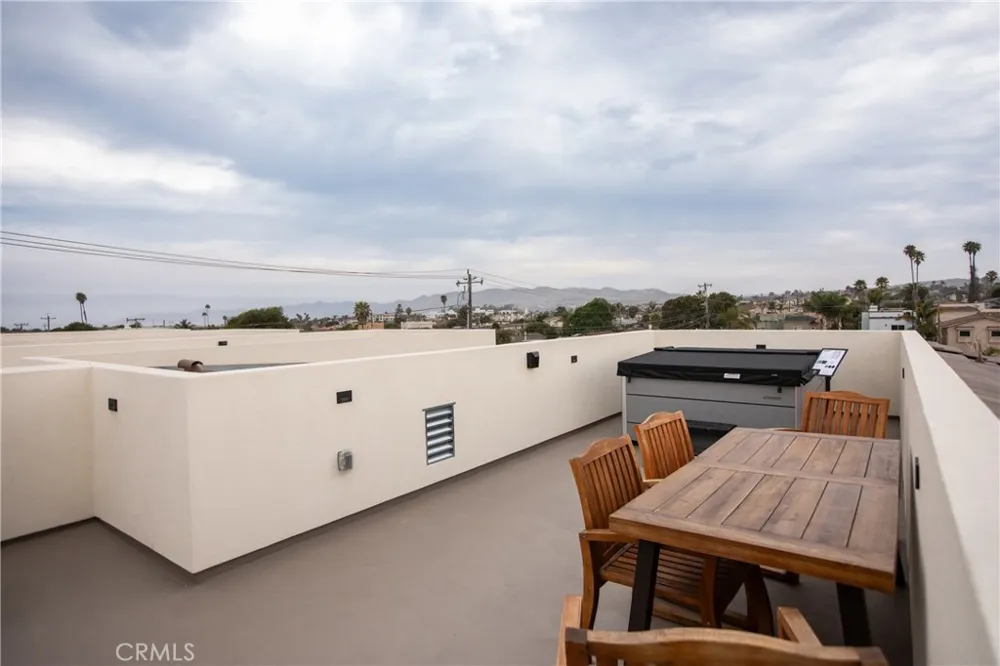 813 Trouville Avenue Grover Beach, CA 93433