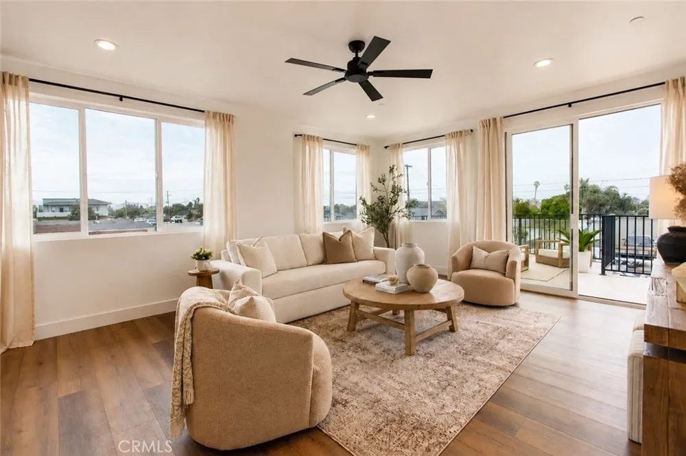 813 Trouville Avenue Grover Beach, CA 93433