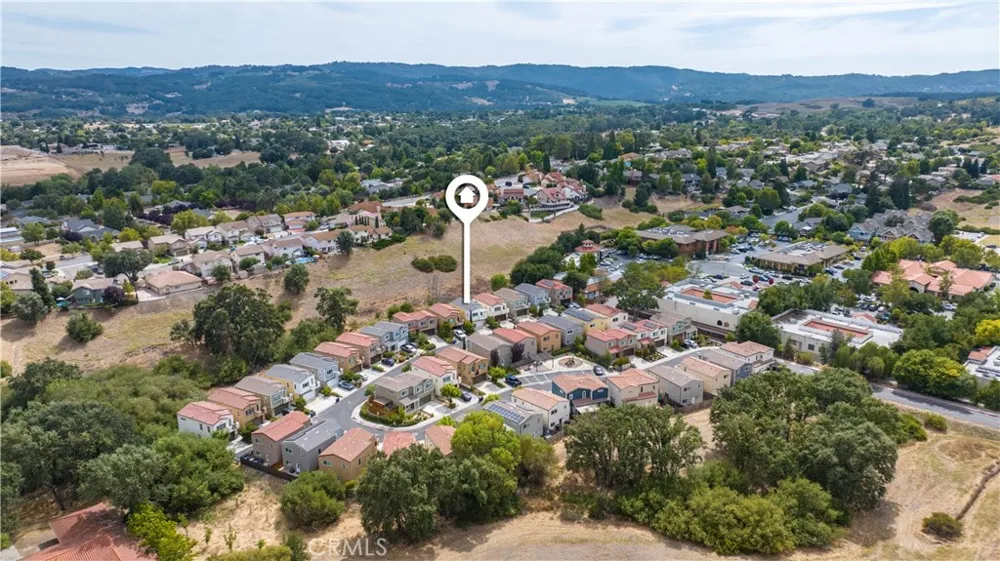 351 Calle De Pueblo Templeton, CA 93465