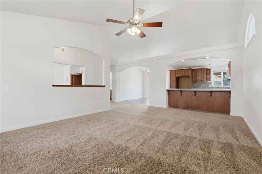1487 Boyd Court Tulare, CA 93274