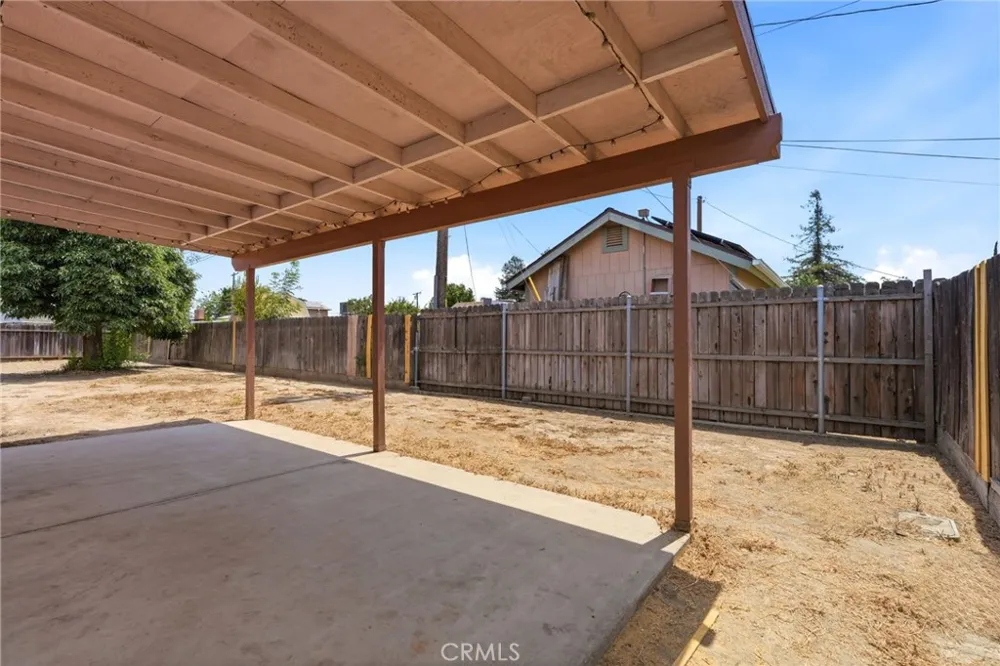 1487 Boyd Court Tulare, CA 93274