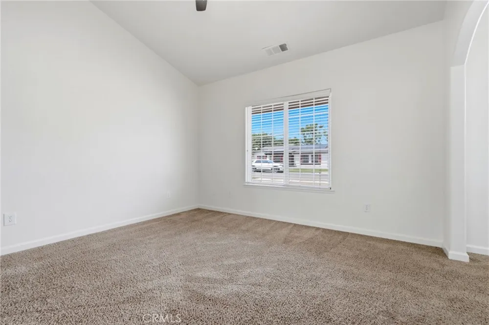 1487 Boyd Court Tulare, CA 93274