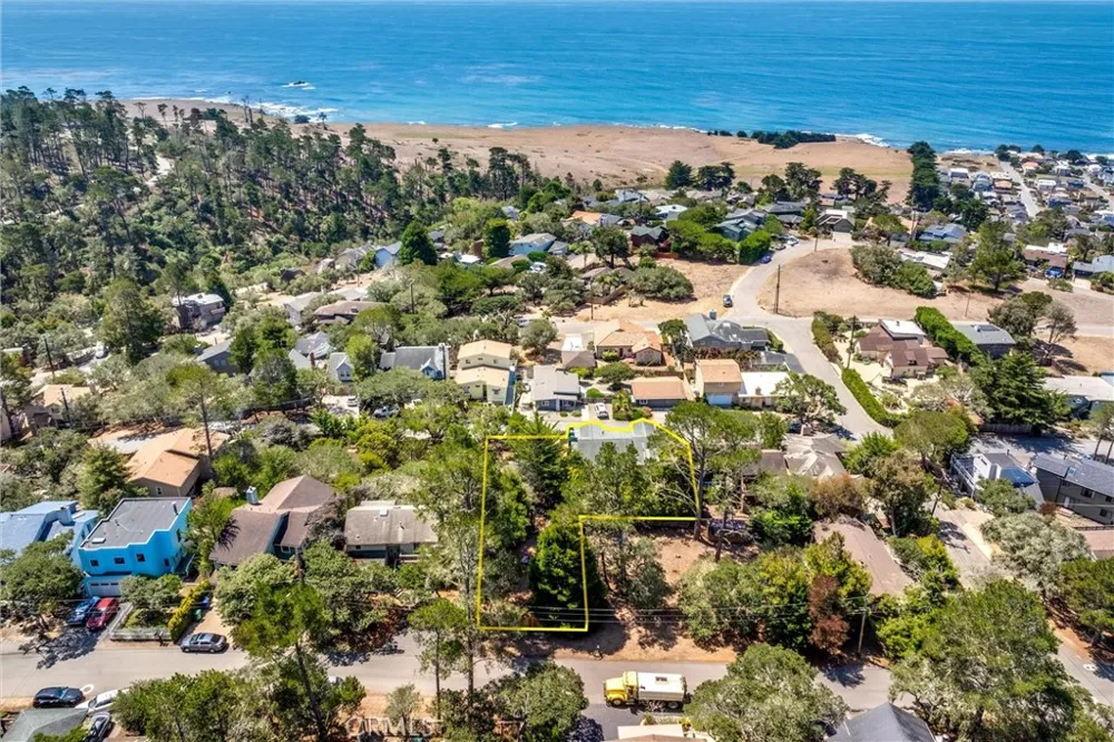 1770 Astor Cambria, CA 93428