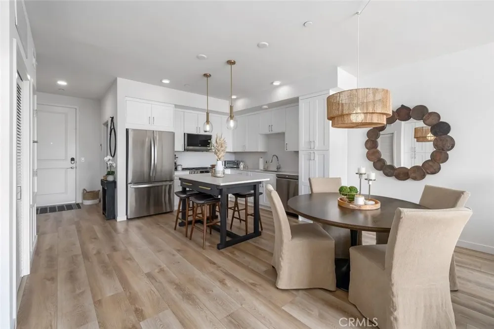 2475 Victoria Avenue #404 San Luis Obispo, CA 93401