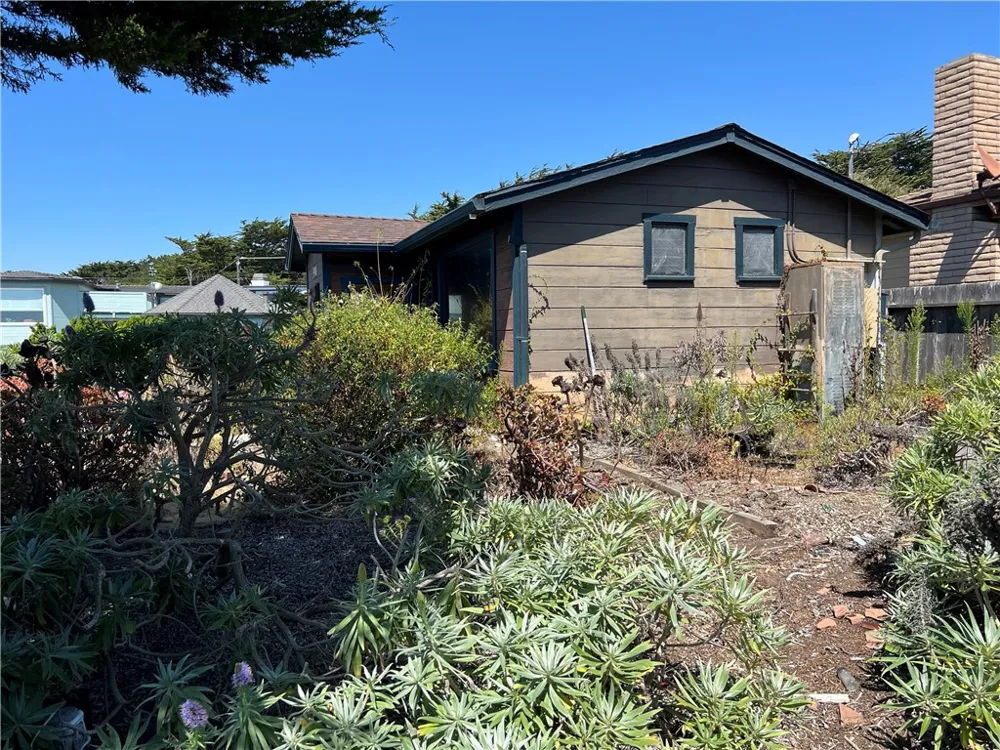 5978 Moonstone Beach Drive Cambria, CA 93428