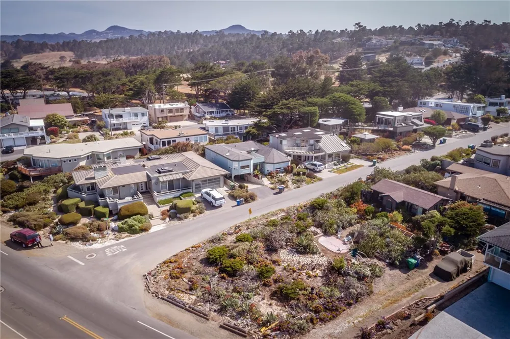 5978 Moonstone Beach Drive Cambria, CA 93428