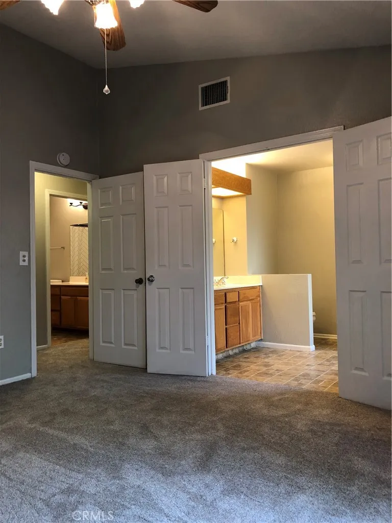 3200 Cattleman Bakersfield, CA 93312