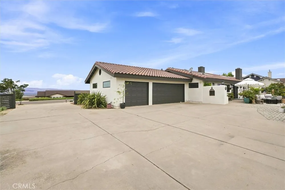 530 Calle Cielo Nipomo, CA 93444