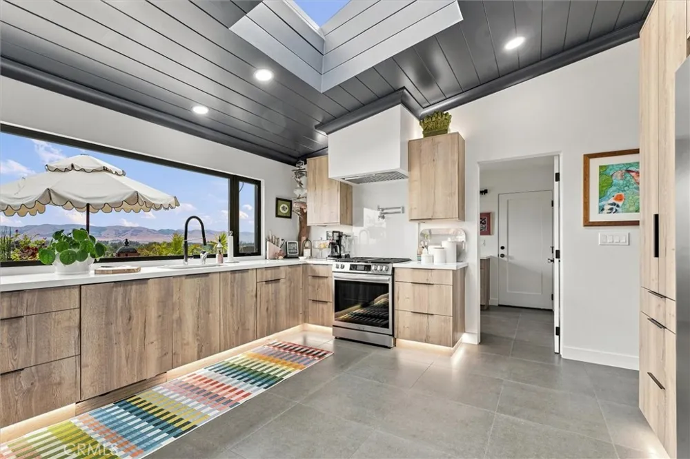 530 Calle Cielo Nipomo, CA 93444