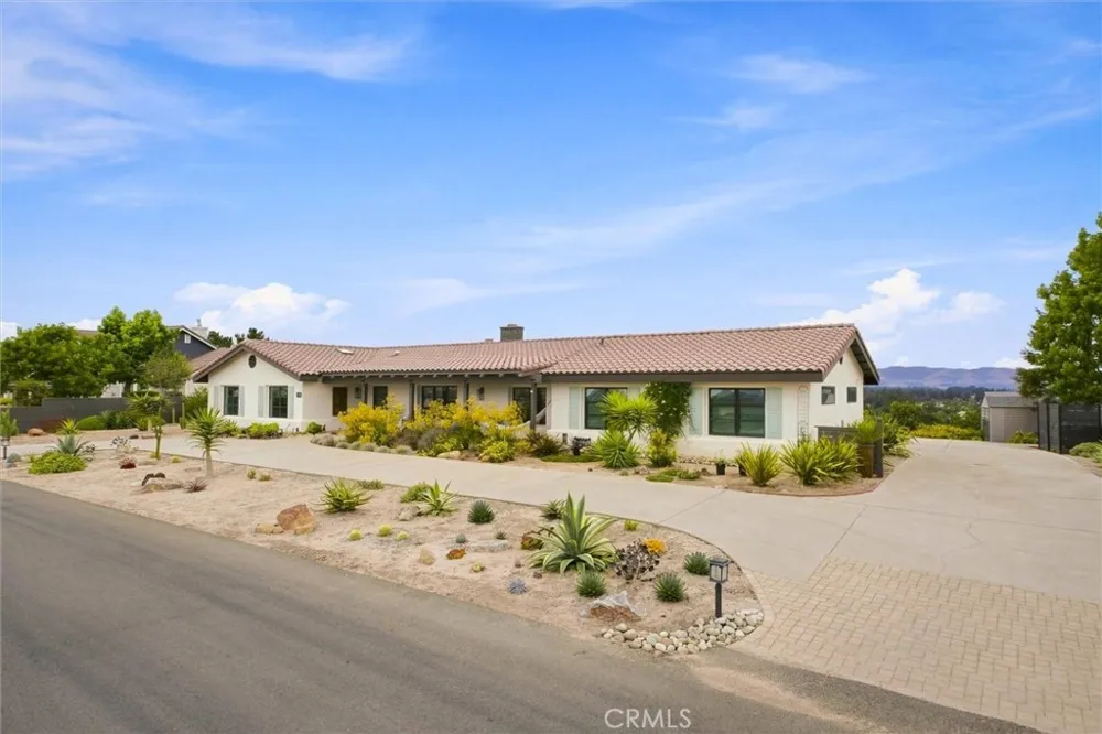 530 Calle Cielo Nipomo, CA 93444