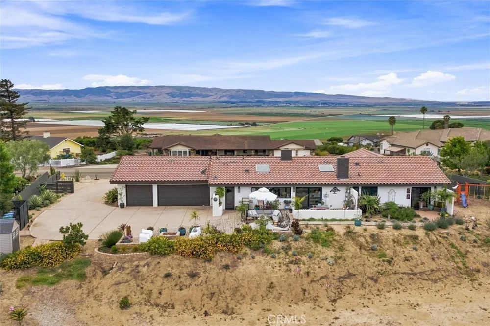 530 Calle Cielo Nipomo, CA 93444