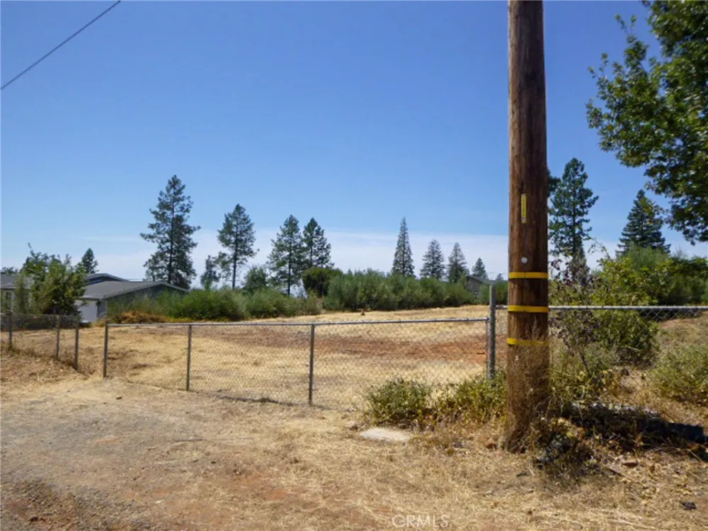 5667 Clara Lane Paradise, CA 95969
