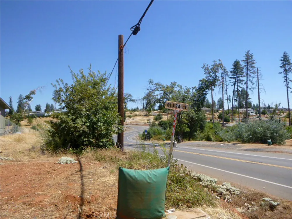 5667 Clara Lane Paradise, CA 95969