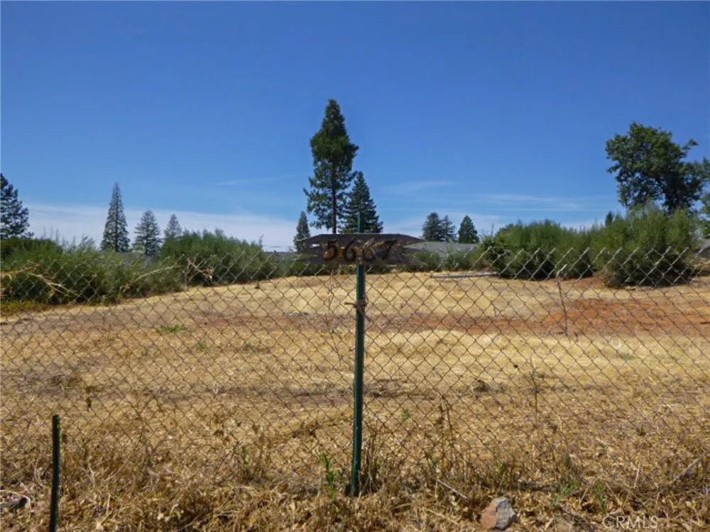 5667 Clara Lane Paradise, CA 95969