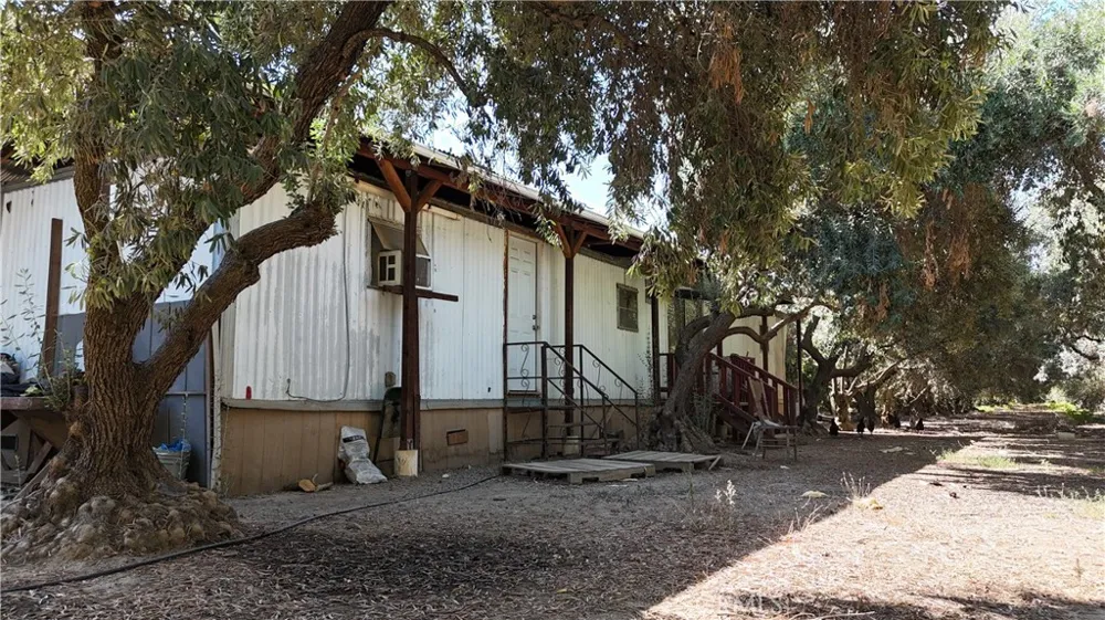 23265 Viola ave Corning, CA 96021