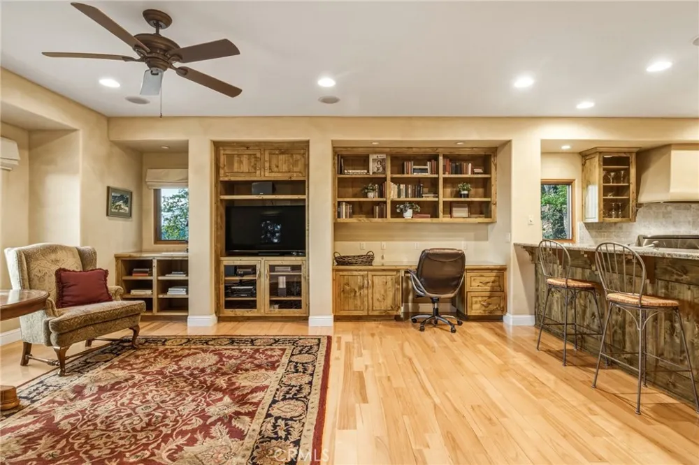 14941 Woodland Park Drive Forest Ranch, CA 95942