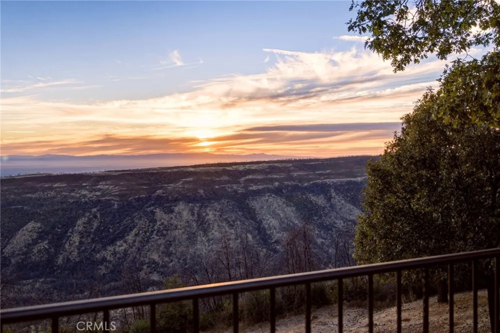14941 Woodland Park Drive Forest Ranch, CA 95942