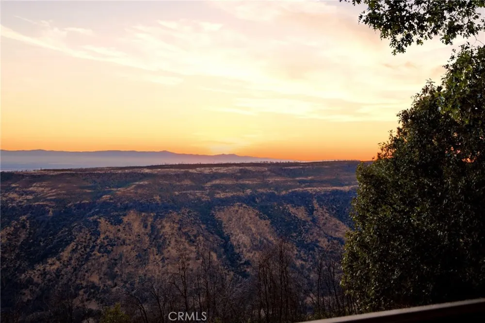 14941 Woodland Park Drive Forest Ranch, CA 95942