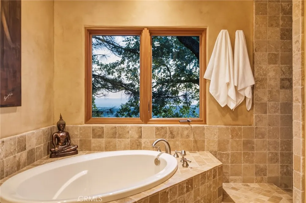 14941 Woodland Park Drive Forest Ranch, CA 95942
