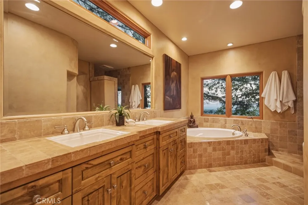 14941 Woodland Park Drive Forest Ranch, CA 95942