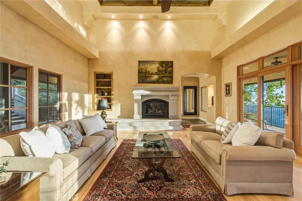 14941 Woodland Park Drive Forest Ranch, CA 95942