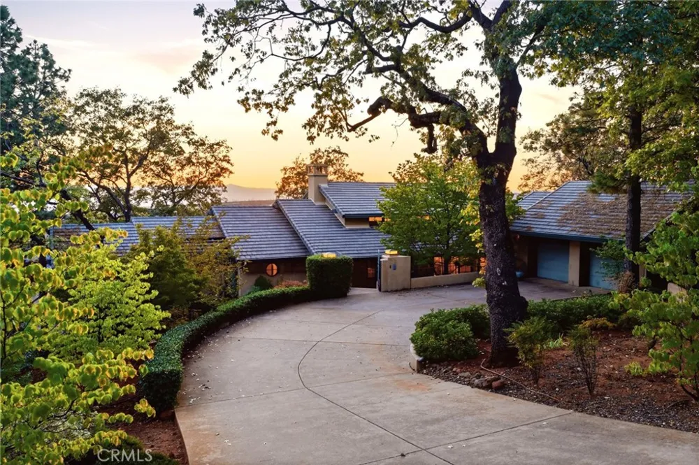 14941 Woodland Park Drive Forest Ranch, CA 95942