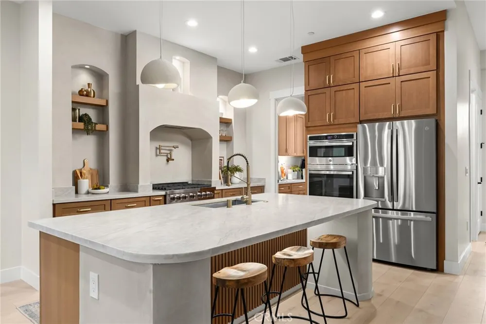 230 Redbud Paradise, CA 95969