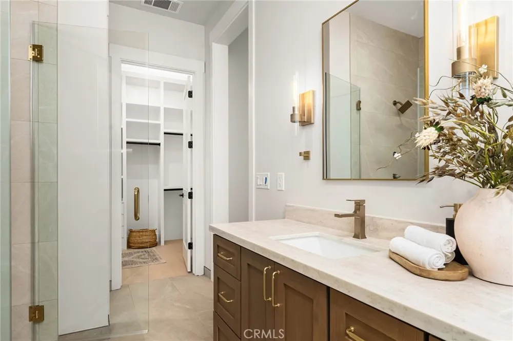 230 Redbud Paradise, CA 95969