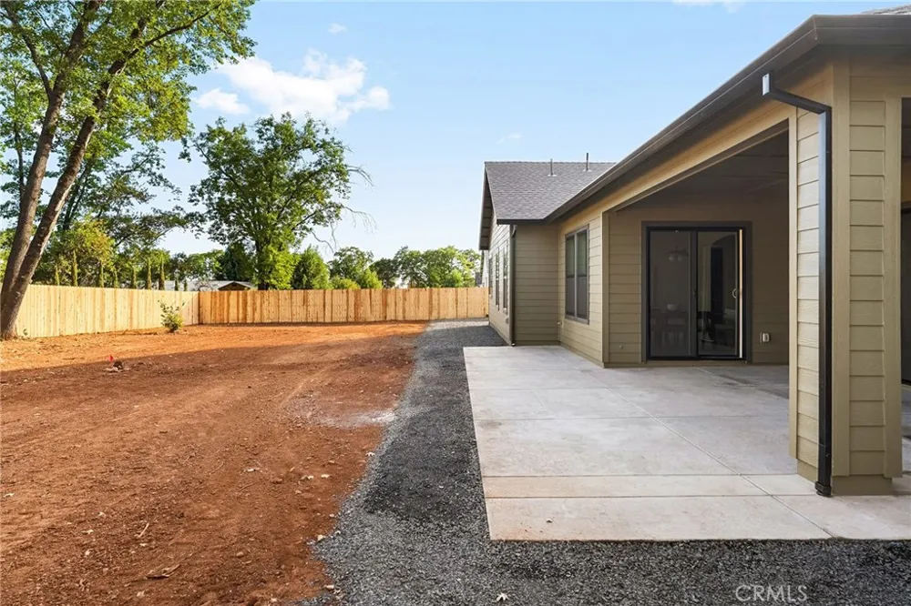 230 Redbud Paradise, CA 95969
