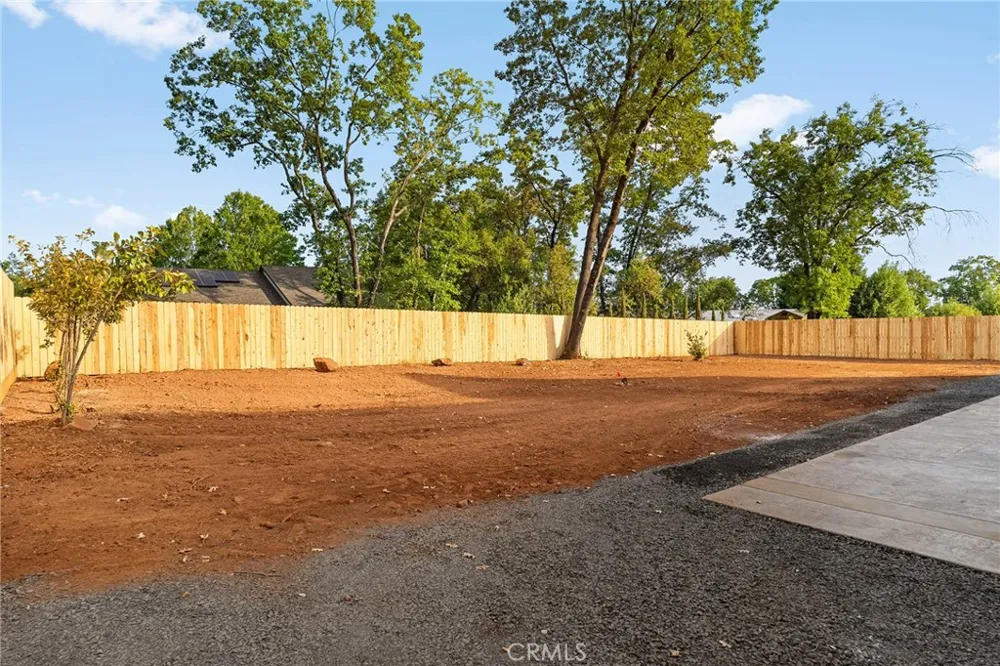 230 Redbud Paradise, CA 95969