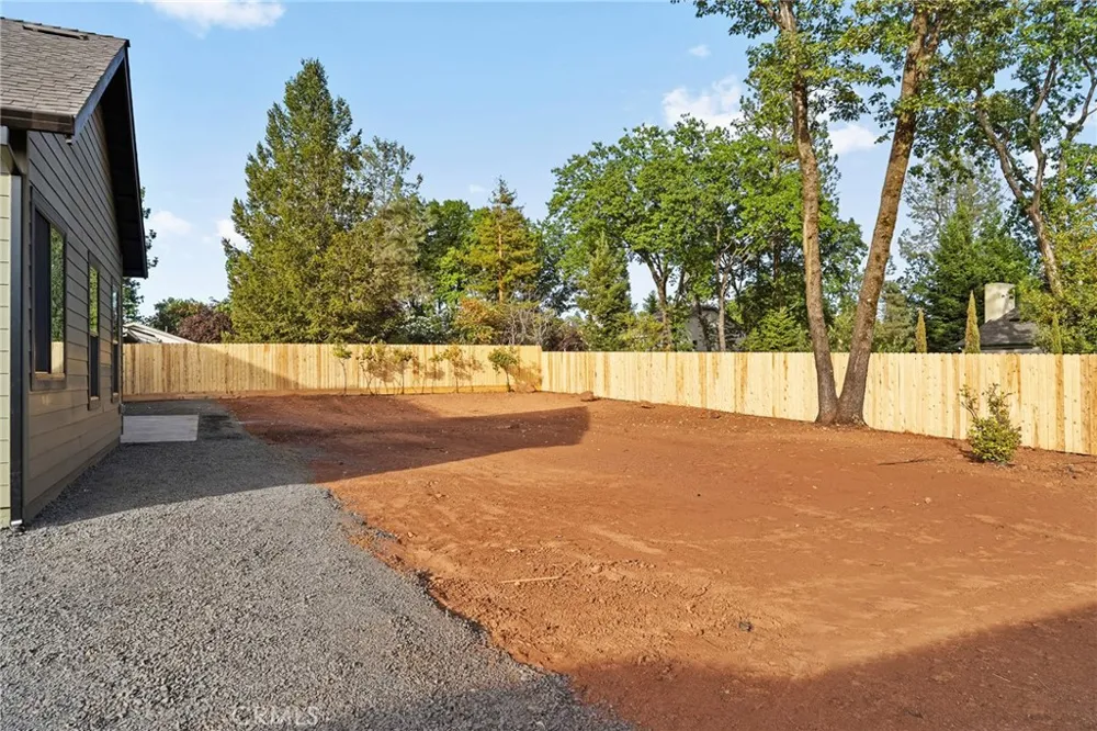 230 Redbud Paradise, CA 95969