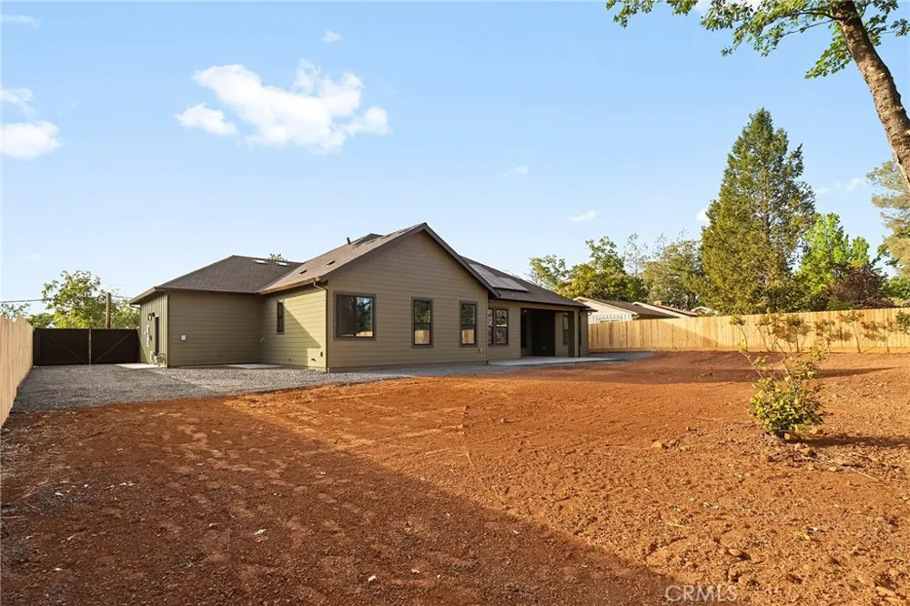 230 Redbud Paradise, CA 95969
