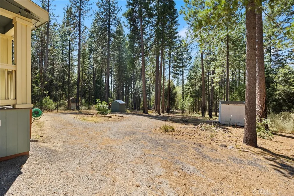 14565 Coutolenc Magalia, CA 95954