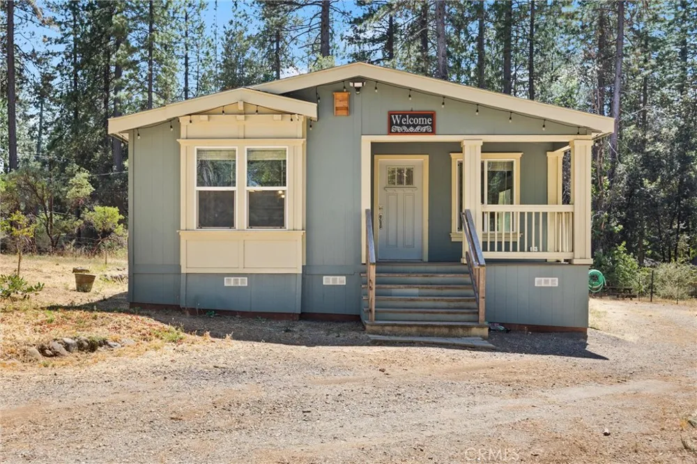 14565 Coutolenc Magalia, CA 95954