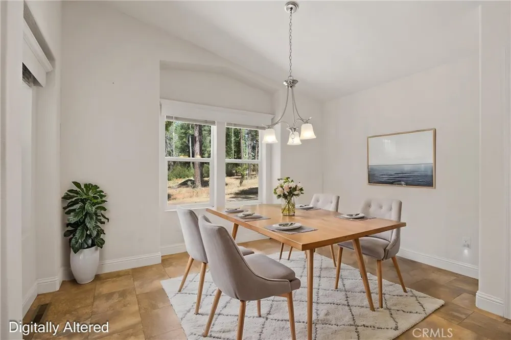 14565 Coutolenc Magalia, CA 95954