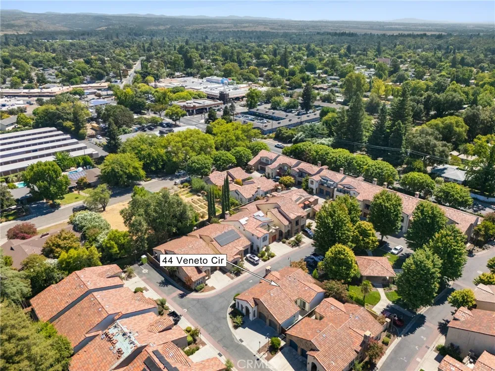 44 Veneto Circle Chico, CA 95926