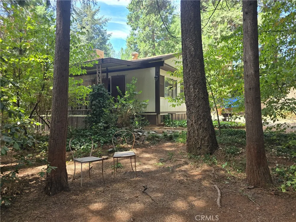 14837 Wood Magalia, CA 95954