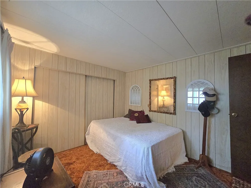 14837 Wood Magalia, CA 95954