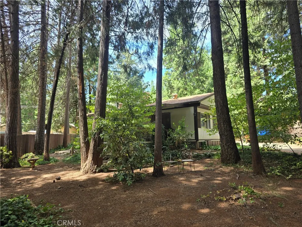 14837 Wood Magalia, CA 95954