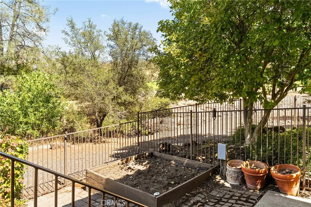 3470 Brook Valley Chico, CA 95928