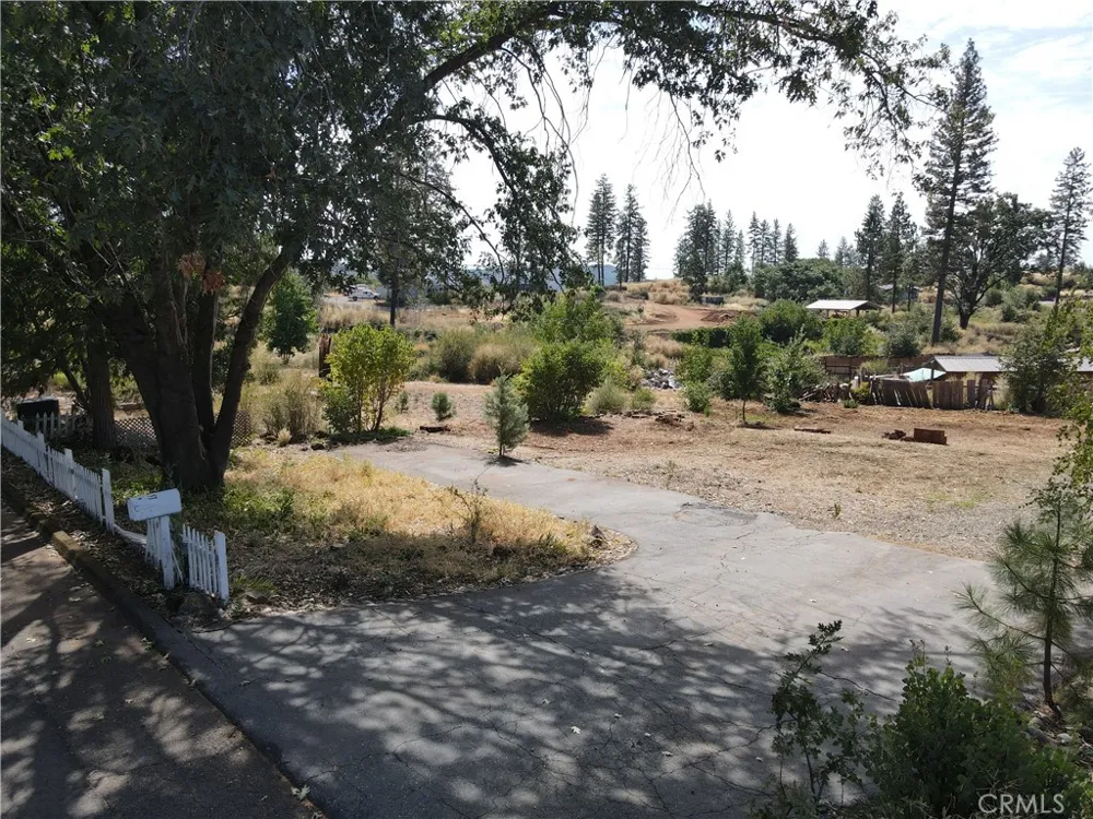 6774 Indian Magalia, CA 95954