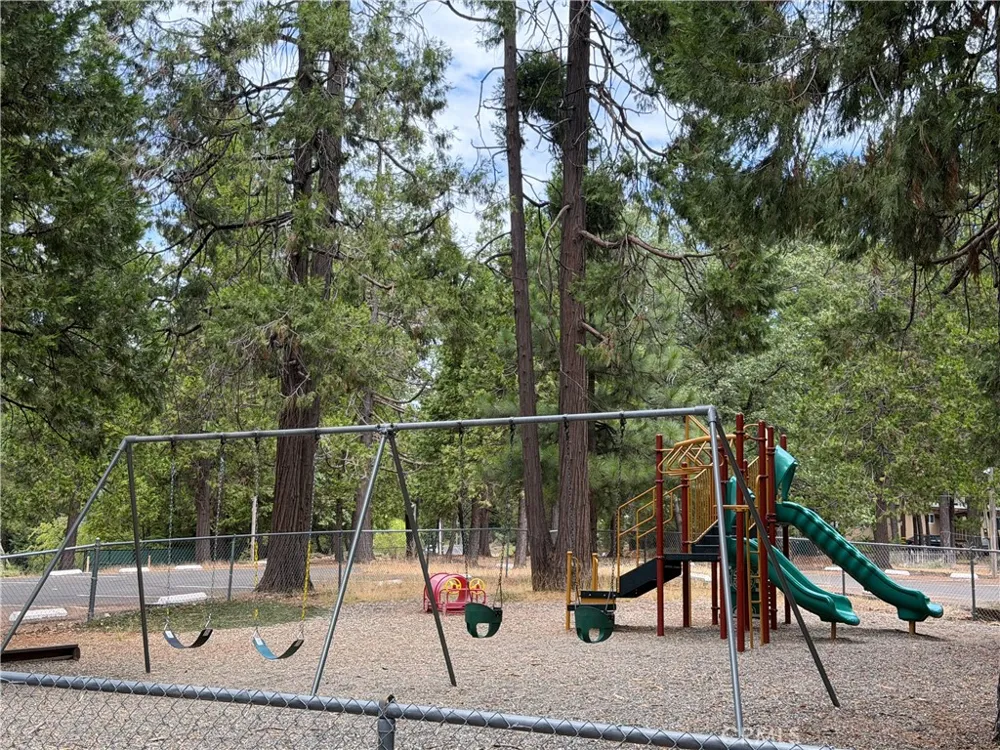 14232 Decatur Magalia, CA 95954