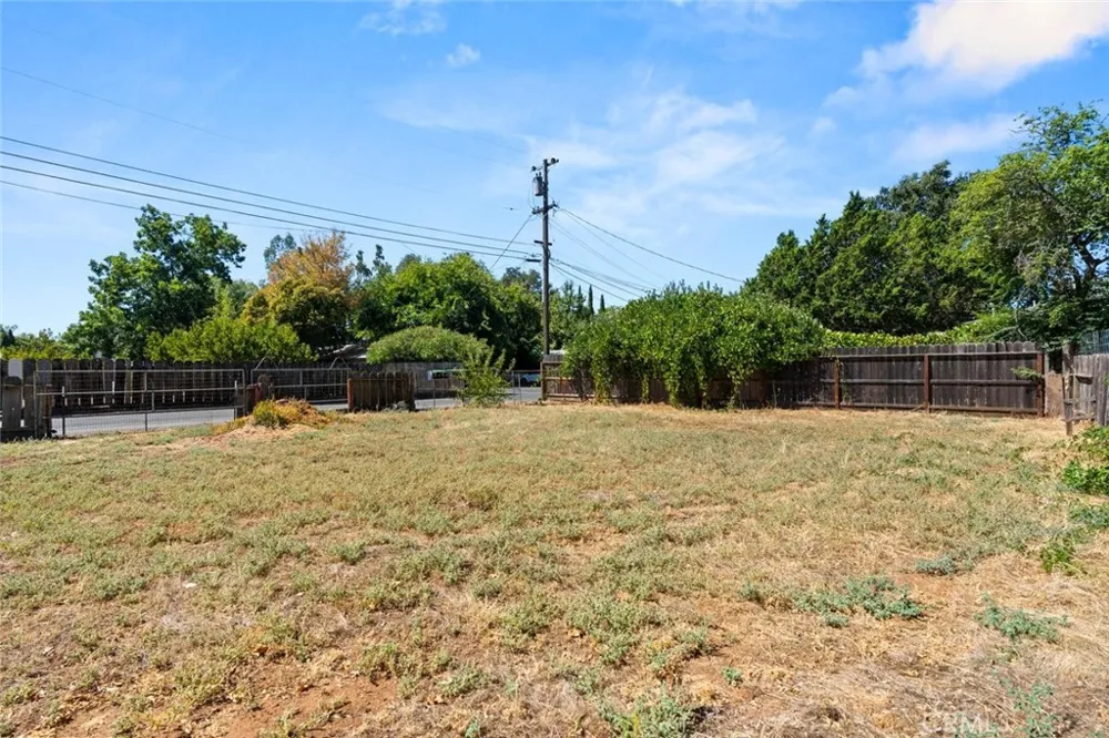 2431 Mariposa Chico, CA 95926