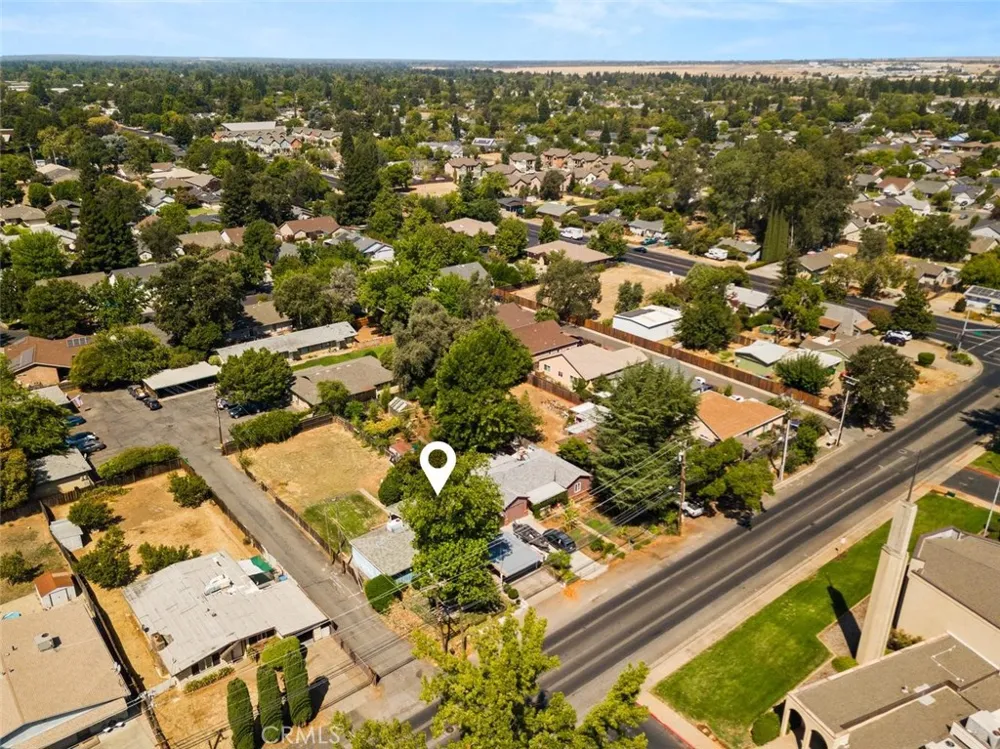 2431 Mariposa Chico, CA 95926