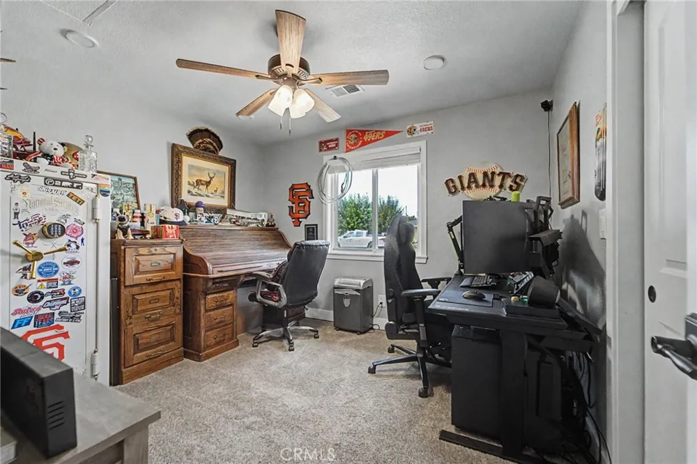 471 F Biggs, CA 95917
