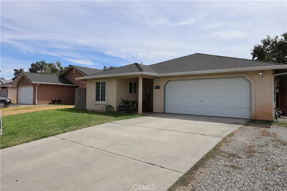 2059 Blossom Corning, CA 96021